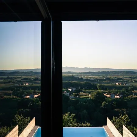 Buzinel Estate Guest house Dobrovo