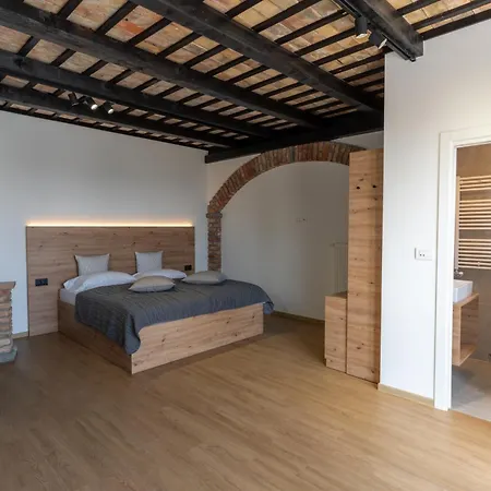 Buzinel Estate 4*